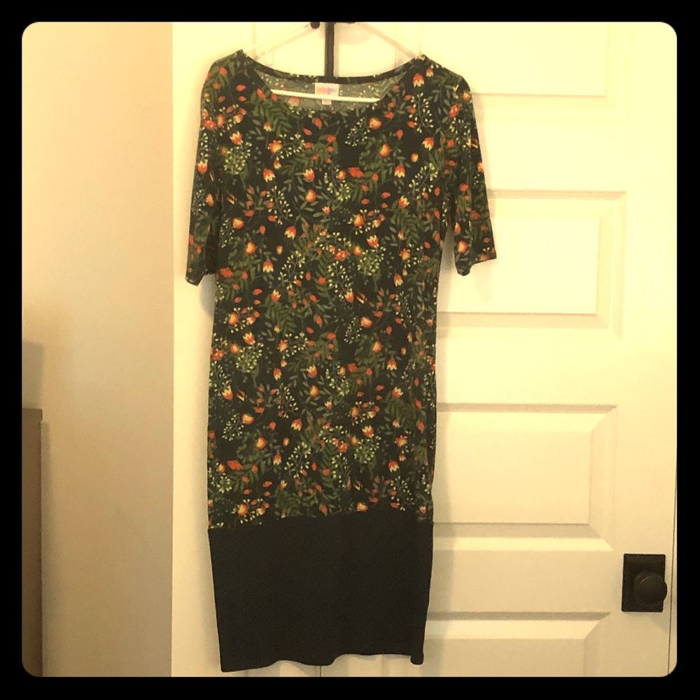 LuLaRoe Julia.